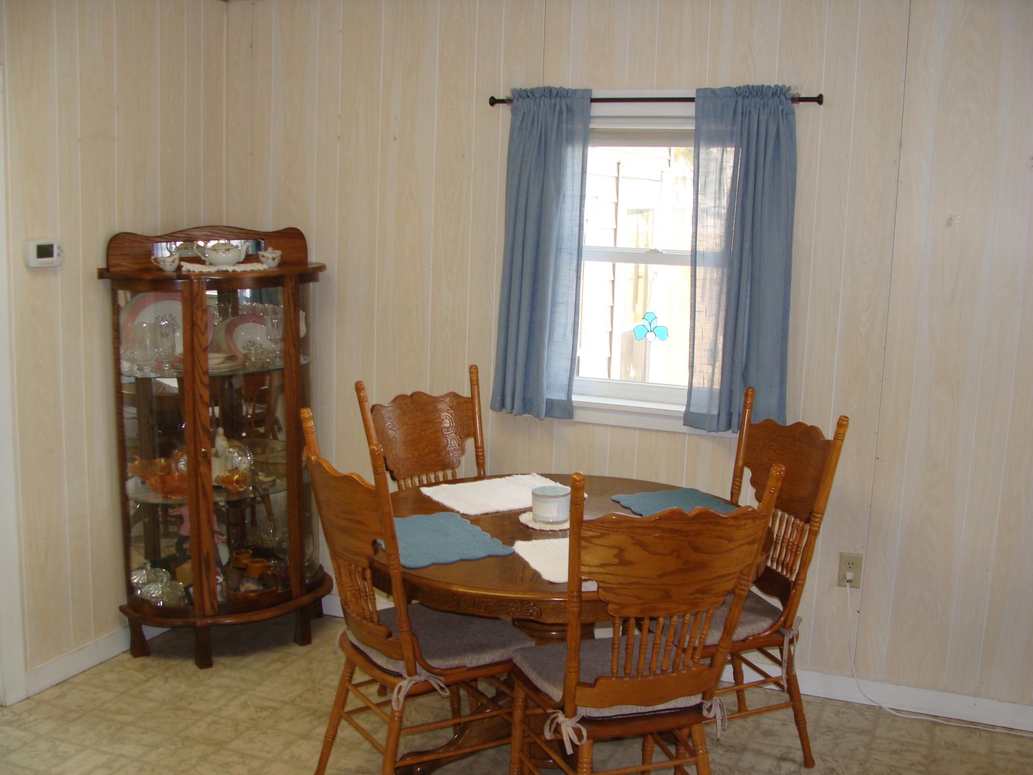 621 Wisconsin Avenue Southwest Staples, MN 56479 - Photo 14 of 38