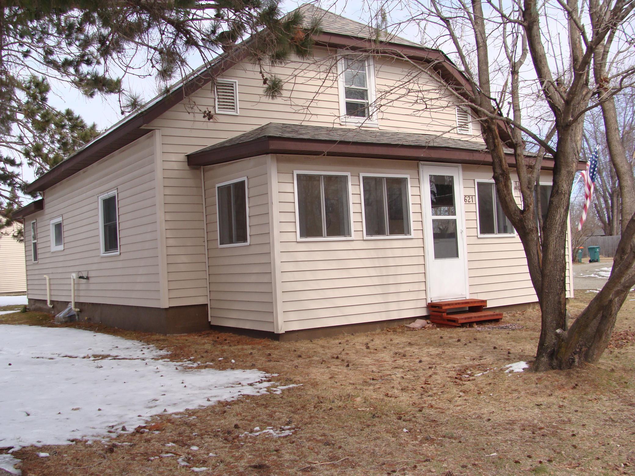 621 Wisconsin Avenue Southwest Staples, MN 56479 - Photo 5 of 38