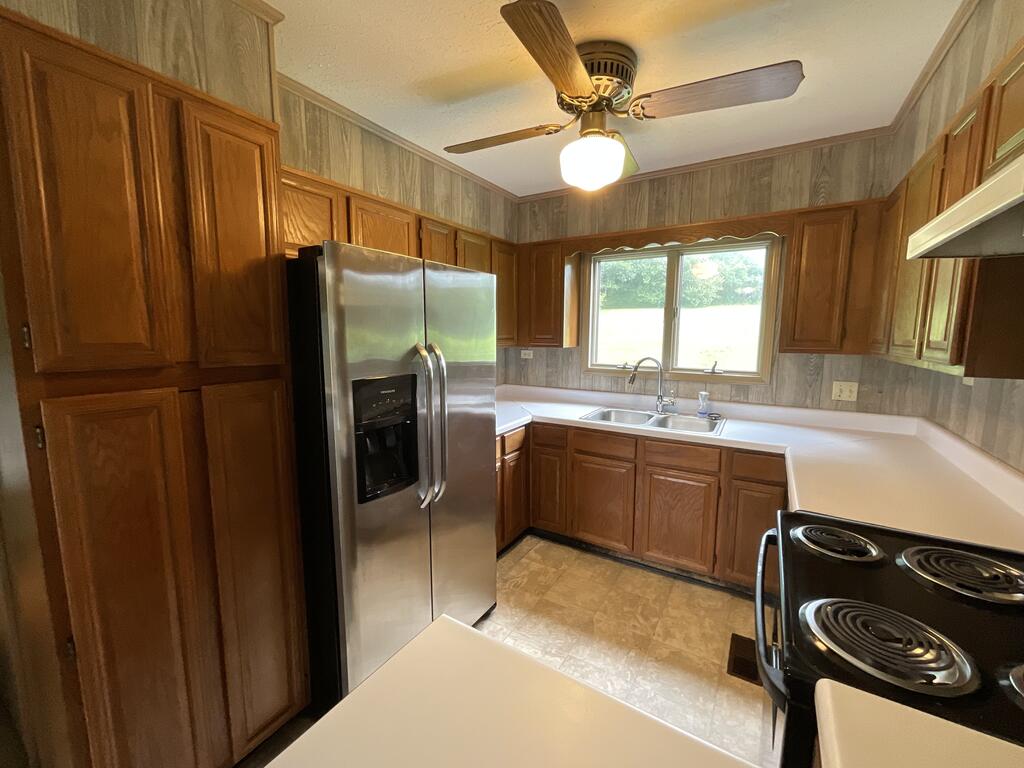 509 Random Road Hillsville, VA 24343 - Photo 23 of 40 Gallery Image 23