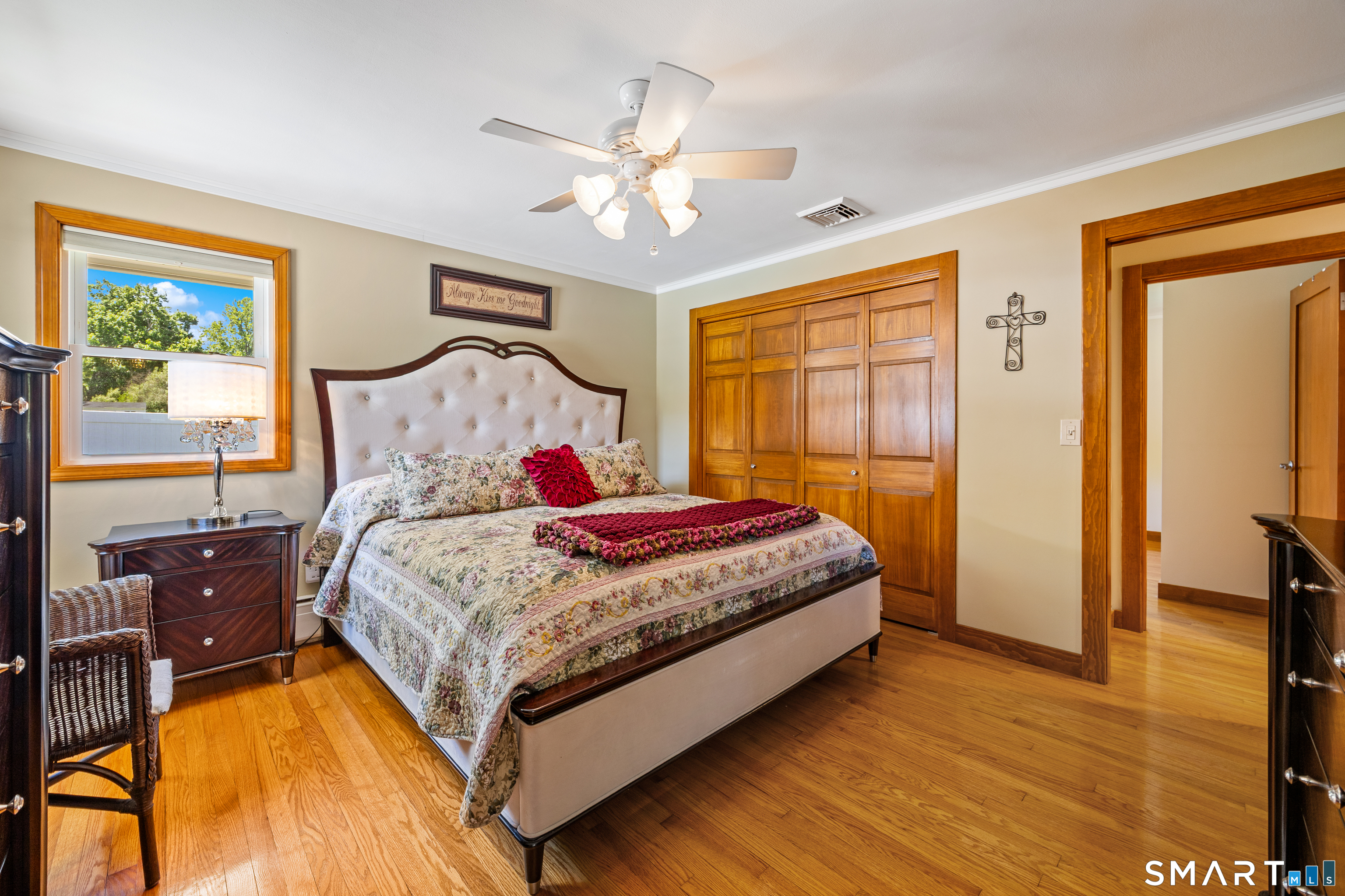 1500 Rhey Avenue Wallingford, CT 06492 - Photo 25 of 39 Primary Bedroom