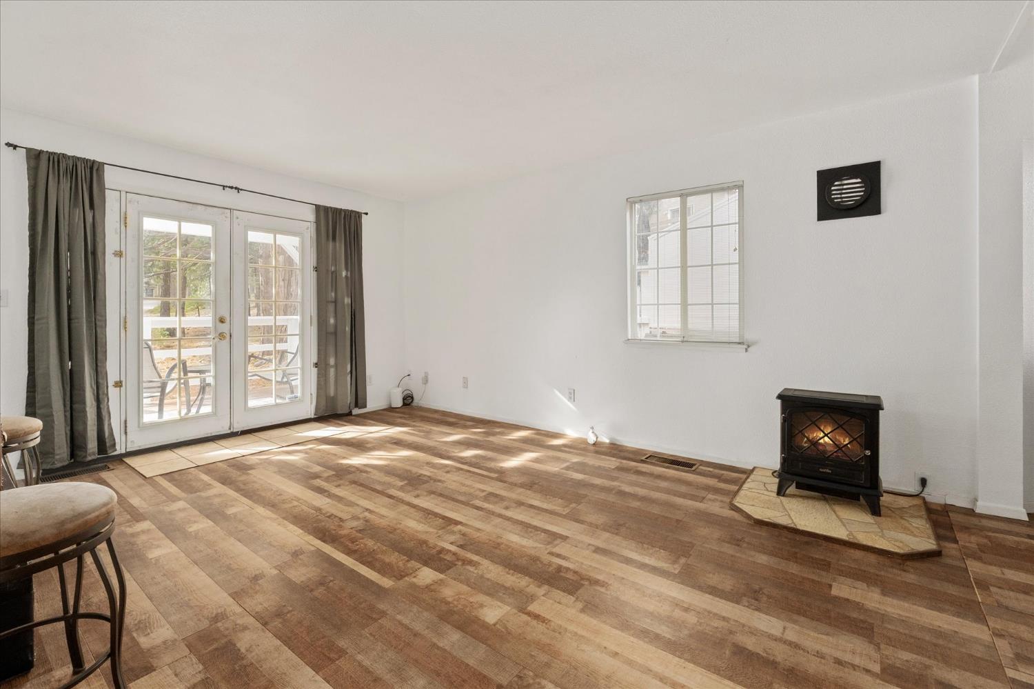 31 Splash Dam Loop Arnold, CA 95223 - Photo 8 of 38