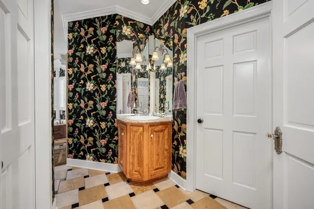 $1,299,900 | 122 Creekside Lane, Woodbury, TN 37190