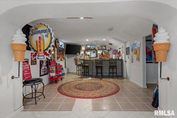 $415,000 | 537 Augusta Drive, Chatham, IL 62629