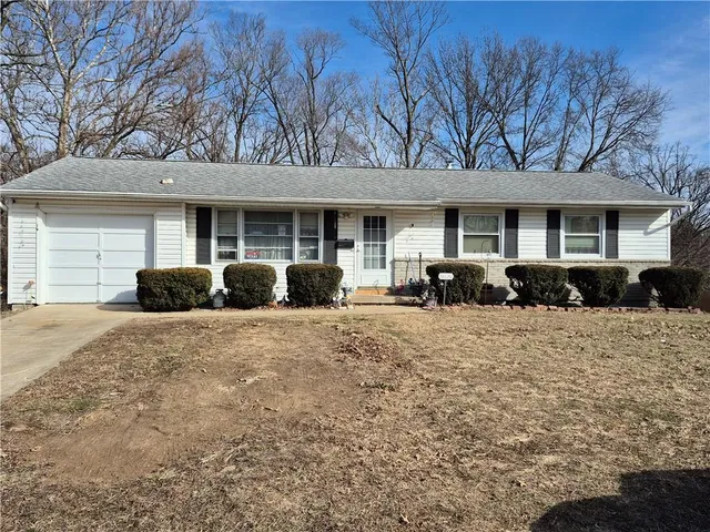 $185,000 | 11628 East 38th Terrace South, Independence, MO 64052