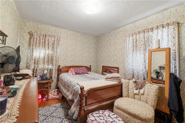 $185,000 | 11628 East 38th Terrace South, Independence, MO 64052