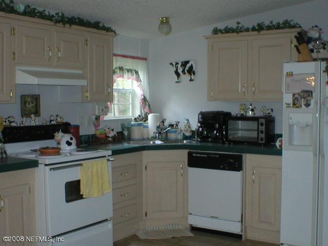 86395 Pages Dairy Road Yulee, FL 32097 - Photo 6 of 6 KITCHEN