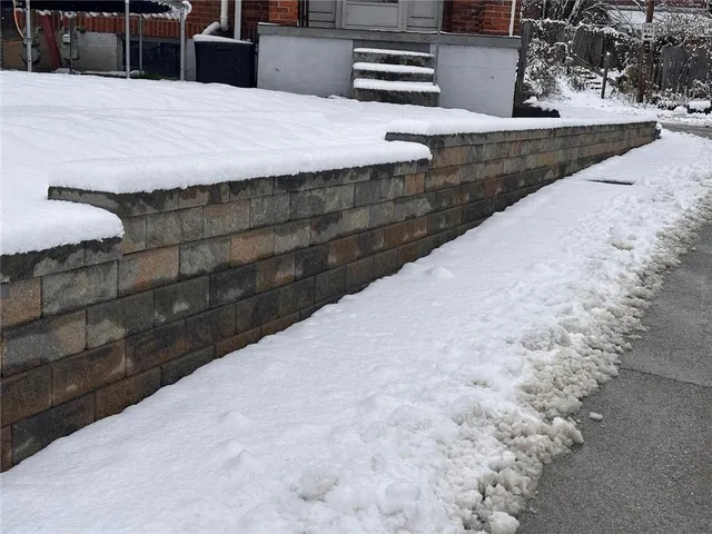 a view of outdoor space