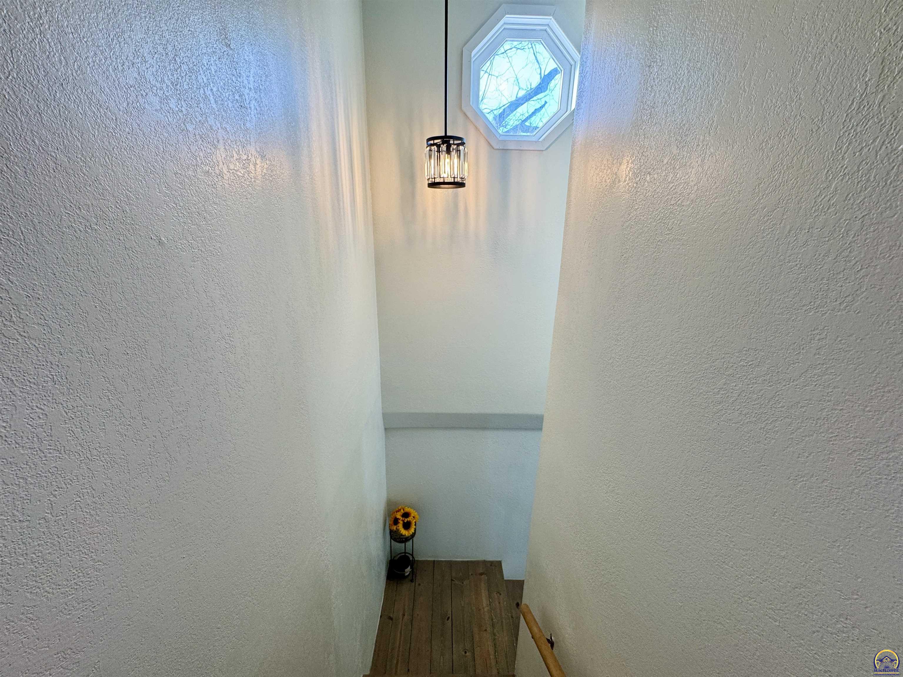 607 Kansas Street Burlington, KS 66839 - Photo 20 of 28