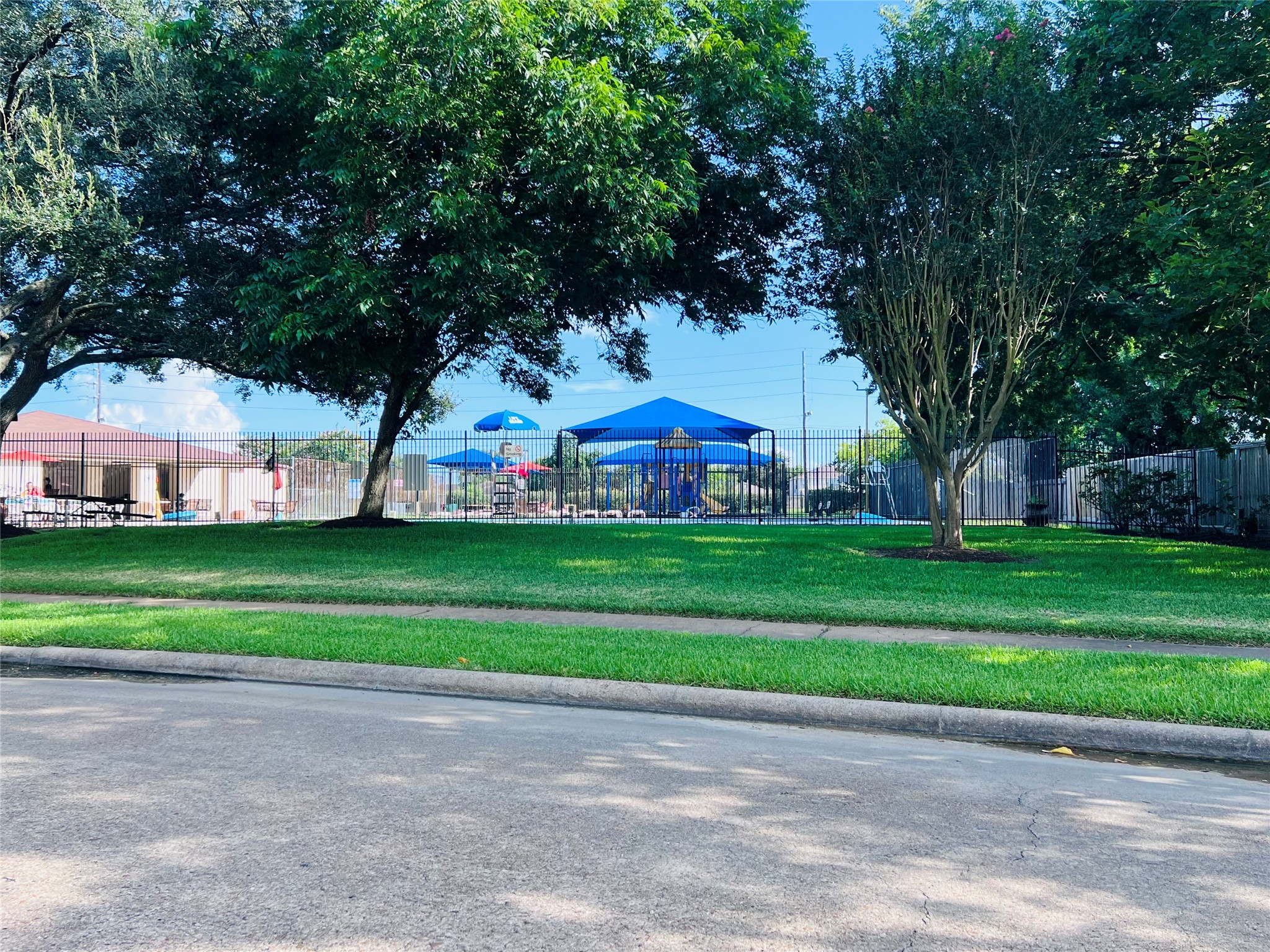 15330 Riverside Grove Drive Houston, TX 77083 - Photo 16 of 16