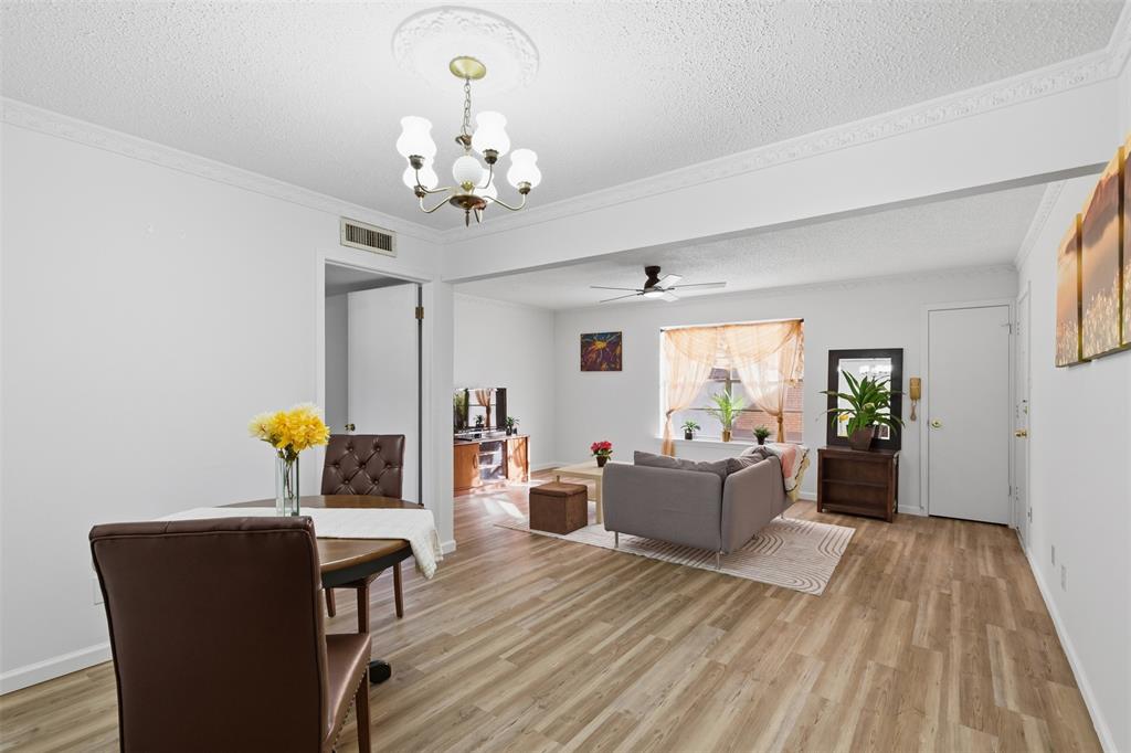 5817 Sandhurst Lane, Unit B Dallas, TX 75206 - Photo 17 of 27