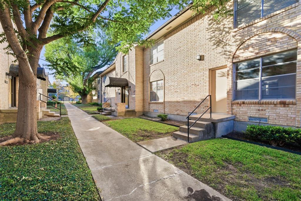 5817 Sandhurst Lane, Unit B Dallas, TX 75206 - Photo 2 of 27
