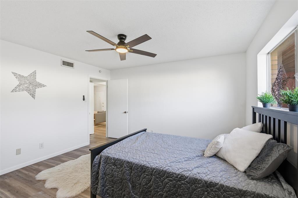 5817 Sandhurst Lane, Unit B Dallas, TX 75206 - Photo 22 of 27