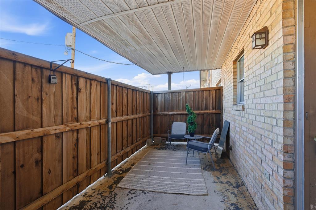 5817 Sandhurst Lane, Unit B Dallas, TX 75206 - Photo 23 of 27