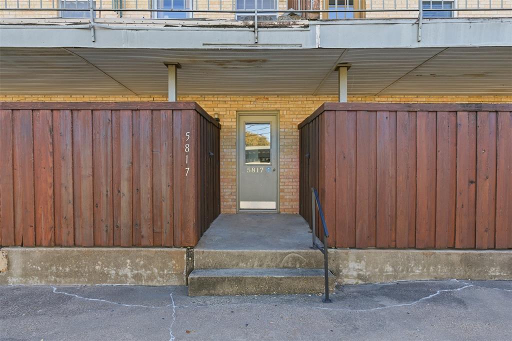 5817 Sandhurst Lane, Unit B Dallas, TX 75206 - Photo 26 of 27
