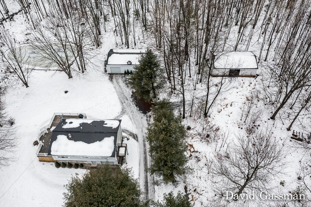 4765 Anderson Road Muskegon, MI 49445 - Photo 35 of 37 4765Anderson09Lores
