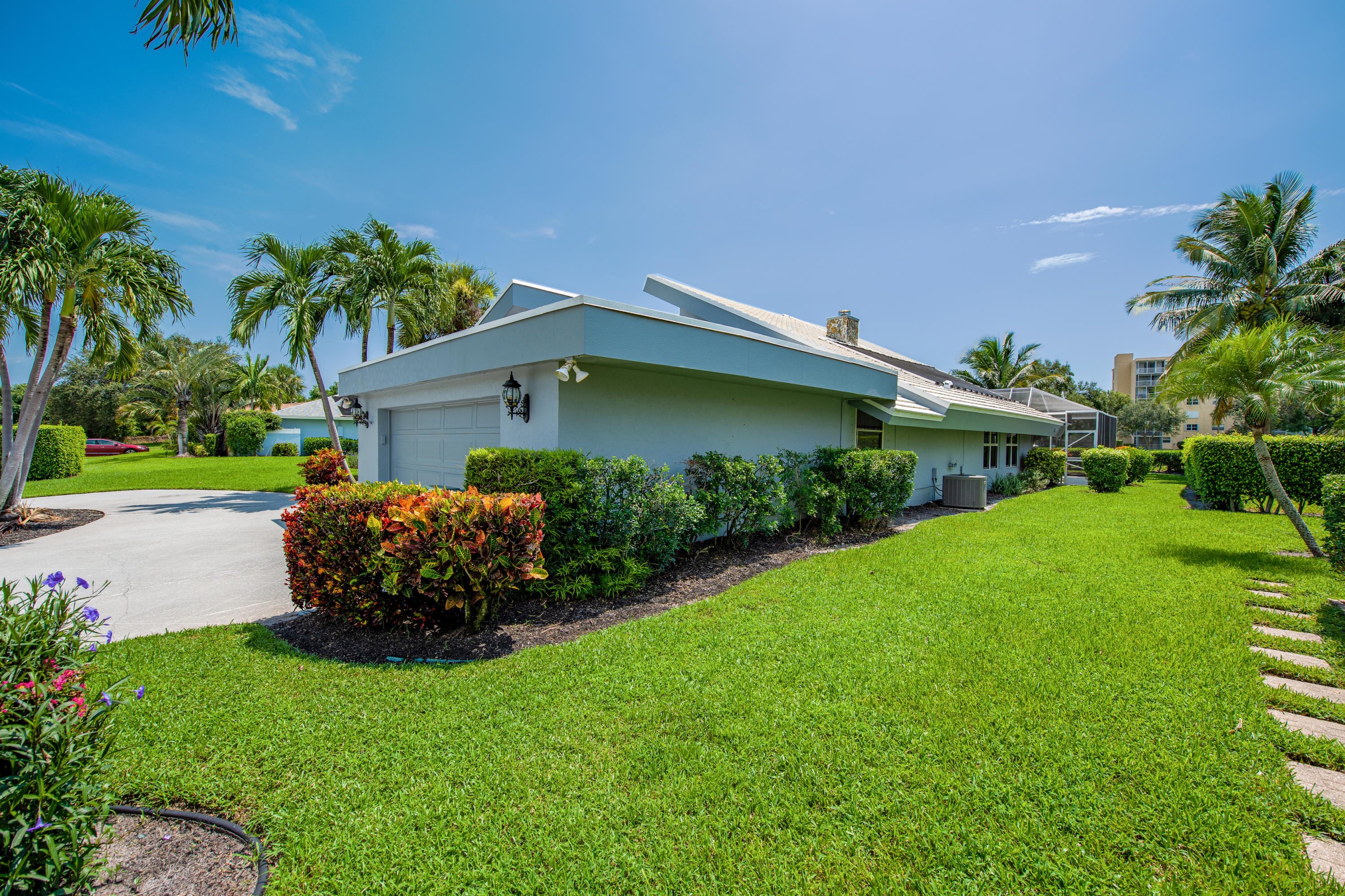 268 Northwest 64th Street Boca Raton, FL 33487 - Photo 40 of 40 Side of Home