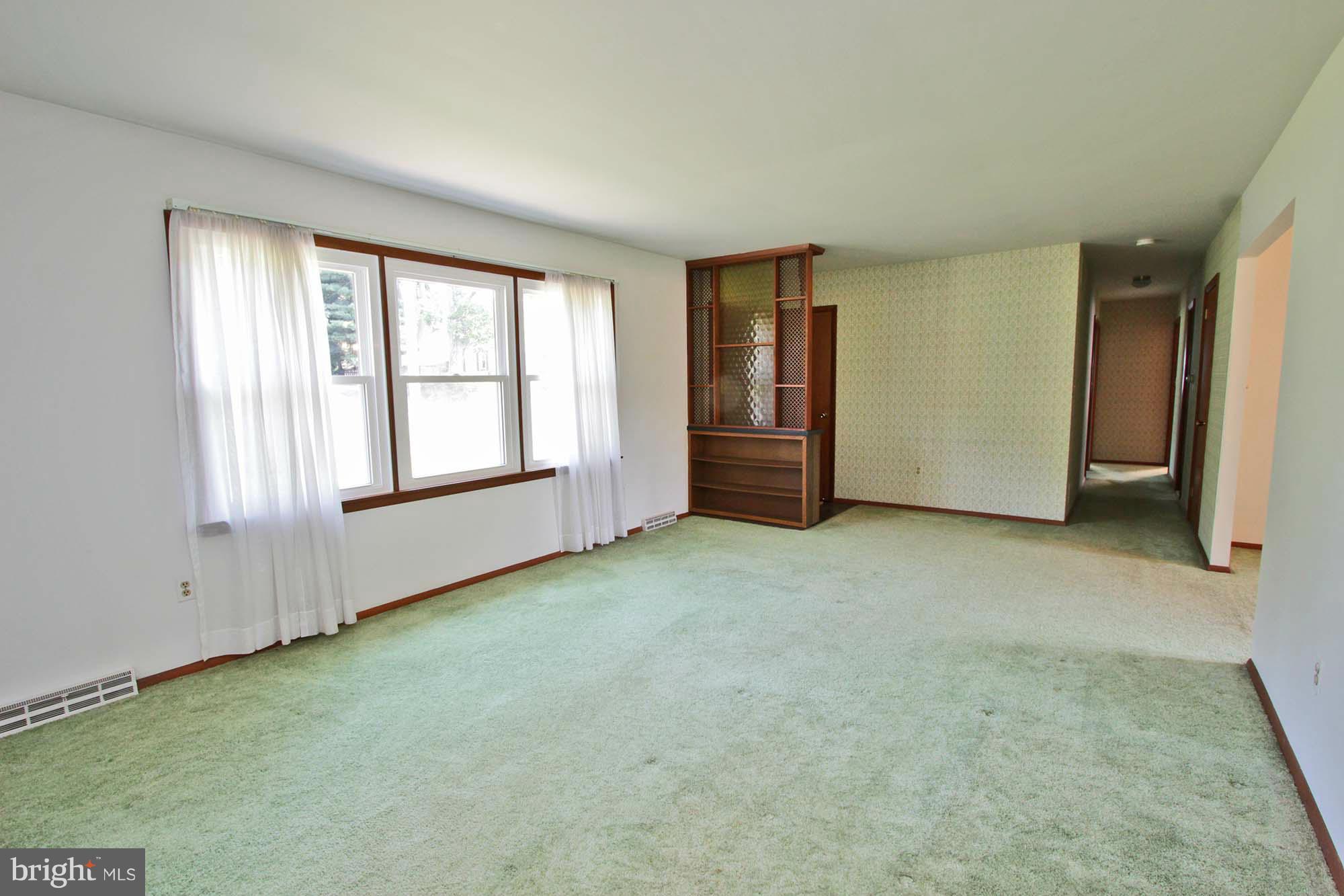 1310 Old Fallston Road Fallston, MD 21047 - Photo 3 of 26 Living Room