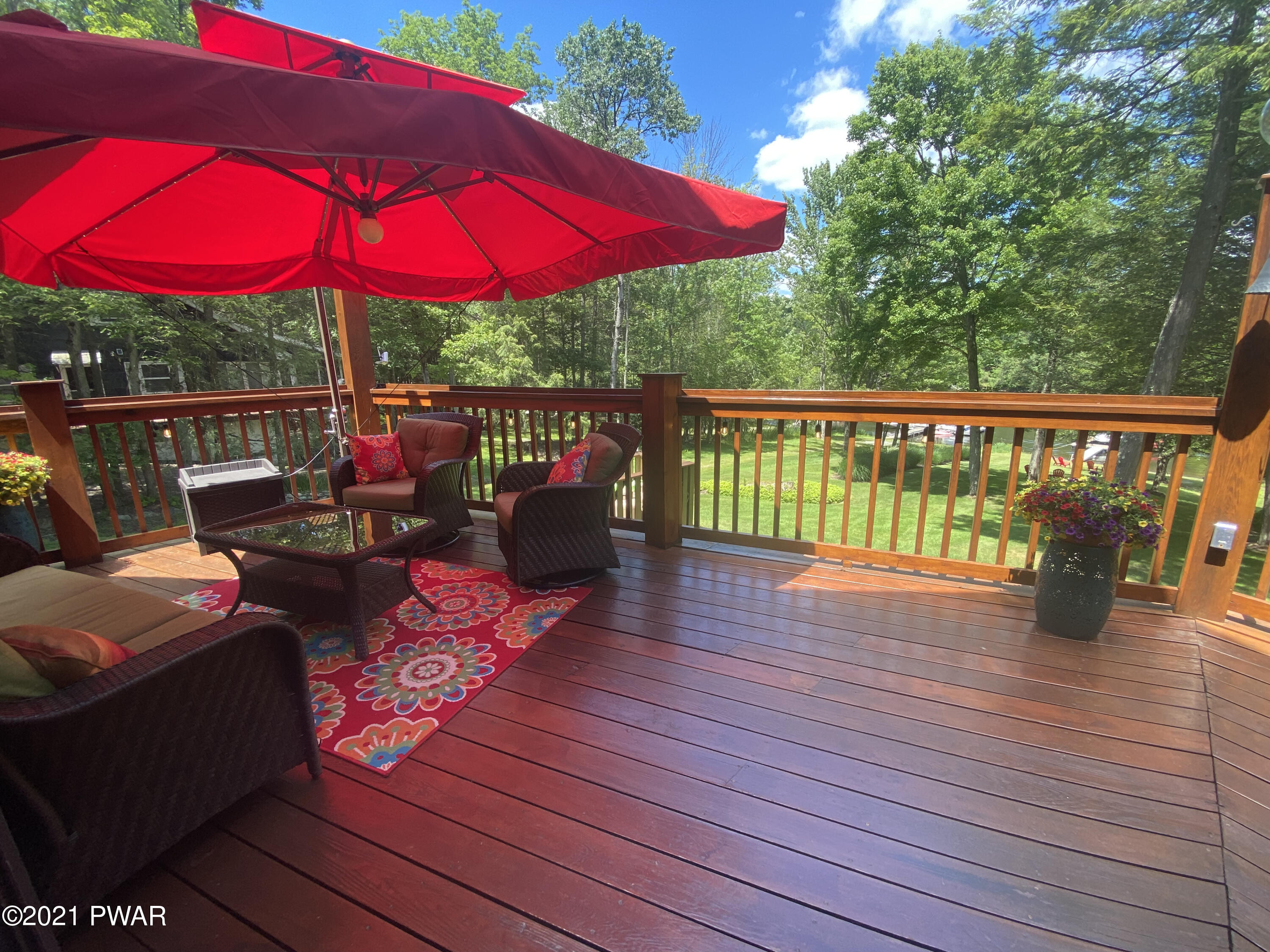105 River Road Greentown, PA 18426 - Photo 16 of 67 Deck