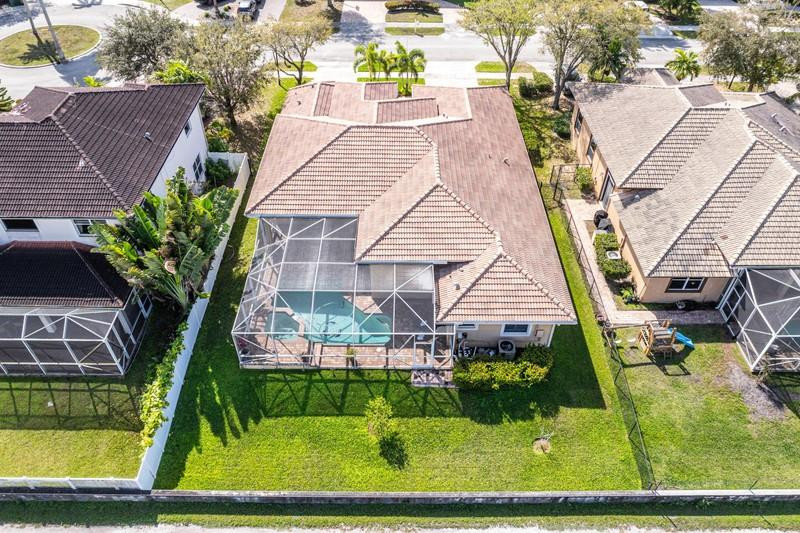 8235 Southwest 51st Street Cooper City, FL 33328 - Photo 28 of 29 Afforable luxury at your fingertips!