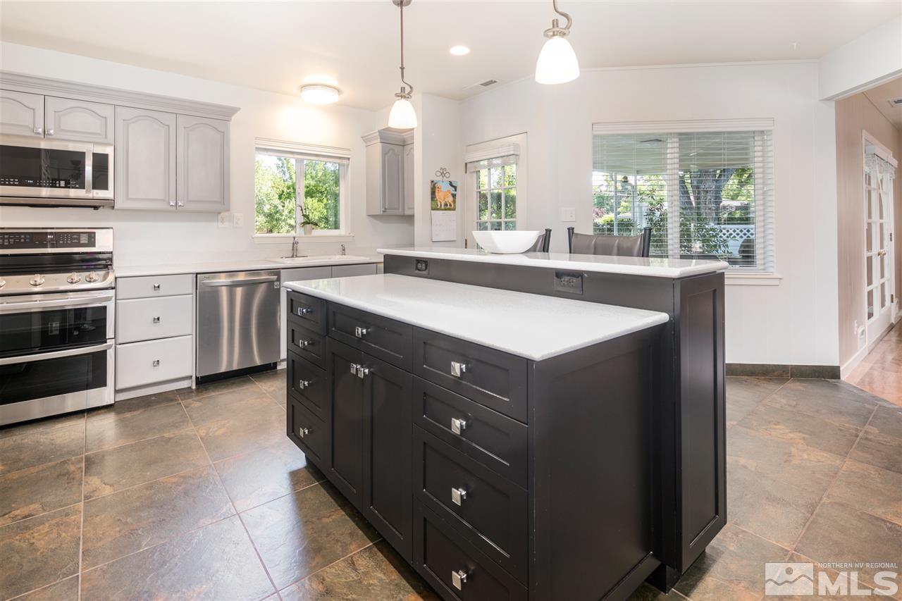867 Brown Street Reno, NV 89509 - Photo 12 of 38 Photo 12