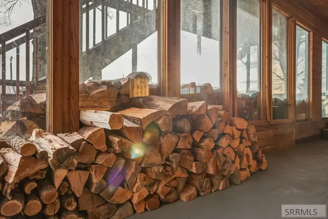 $675,000 | 98 North 4100 East, Rigby, ID 83442