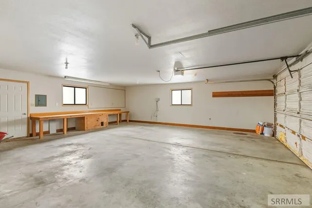 $675,000 | 98 North 4100 East, Rigby, ID 83442