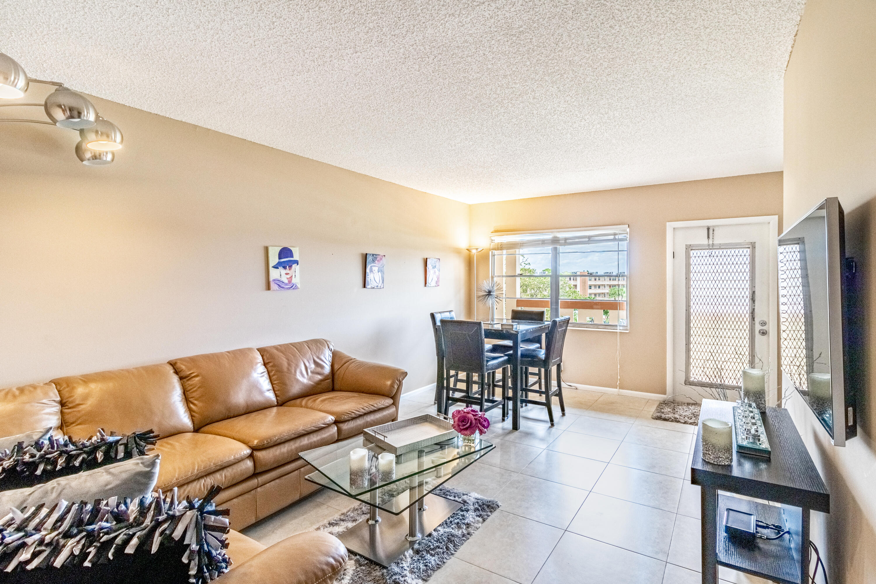 4027 Newcastle B Boca Raton, FL 33434 - Photo 8 of 18 IMG_0523-HDR-2