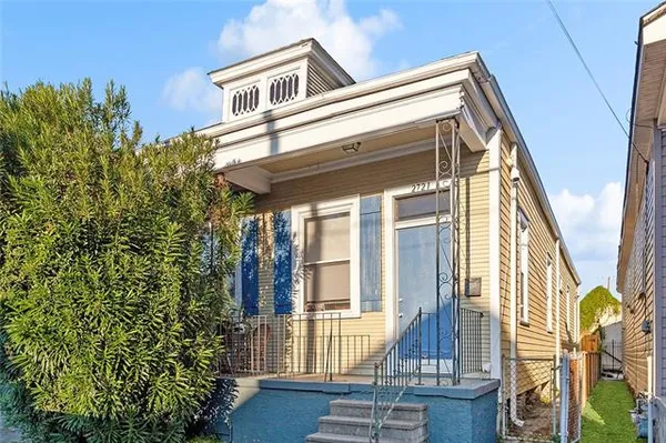 $1,450 | 2721 General Taylor, New Orleans, LA 70115