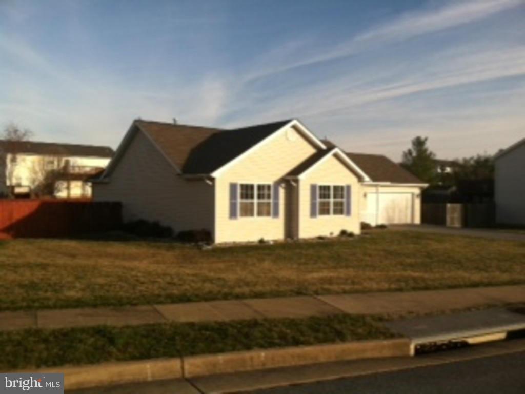 203 Goldenrod Road Winchester, VA 22602 - Photo 2 of 30 Exterior (Front)