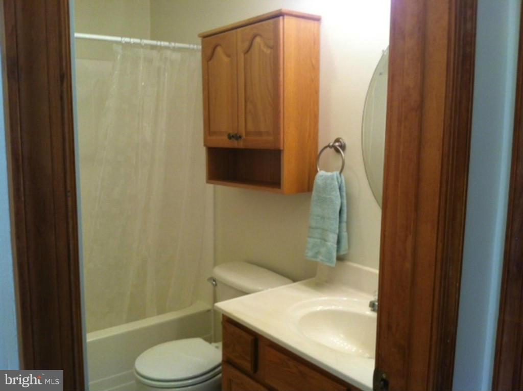 203 Goldenrod Road Winchester, VA 22602 - Photo 23 of 30 Interior (General)