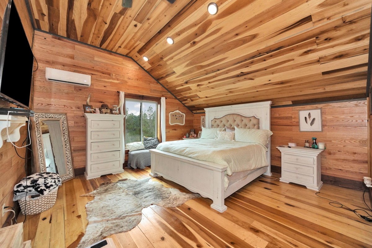 700 Kincaid Road Minor Hill, TN 38473 - Photo 4 of 47 Gallery Image 4