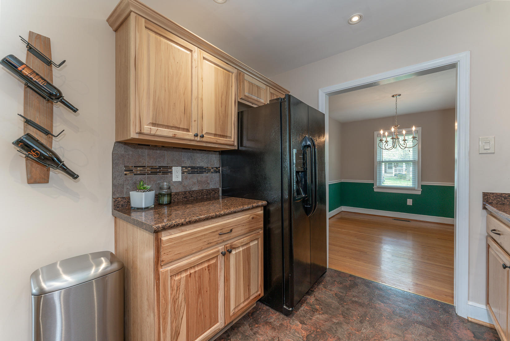 4736 Showalter Road Northwest Roanoke, VA 24017 - Photo 14 of 46 Kitchen