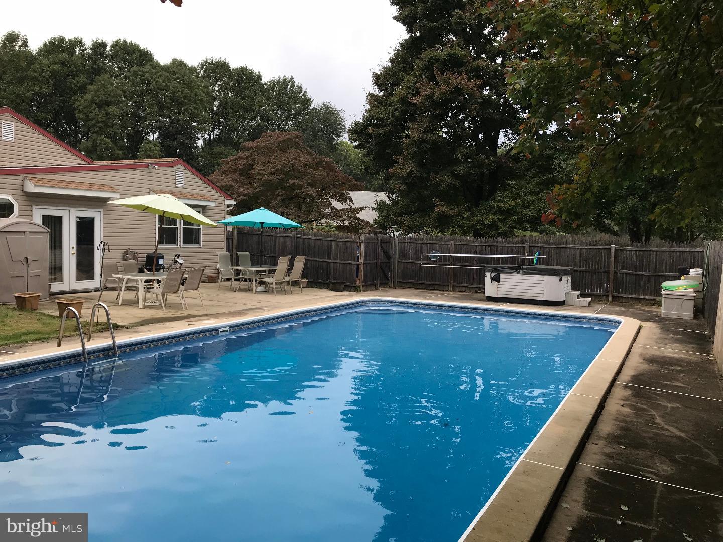 1037 Kulp Road Pottstown, PA 19465 - Photo 8 of 25 Pool