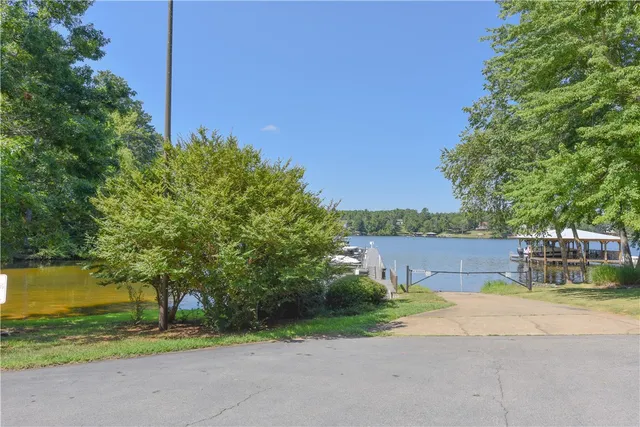 $20,000 | 0 Watersedge Drive, Cross Hill, SC 29332