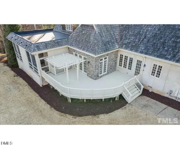 a living room filled with furniture