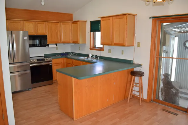 $199,900 | 2456 Blake Court, Oshkosh, WI 54904