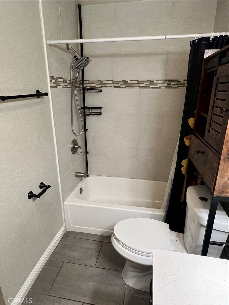 866 North Eucalyptus Avenue Rialto, CA 92376 - Photo 15 of 20