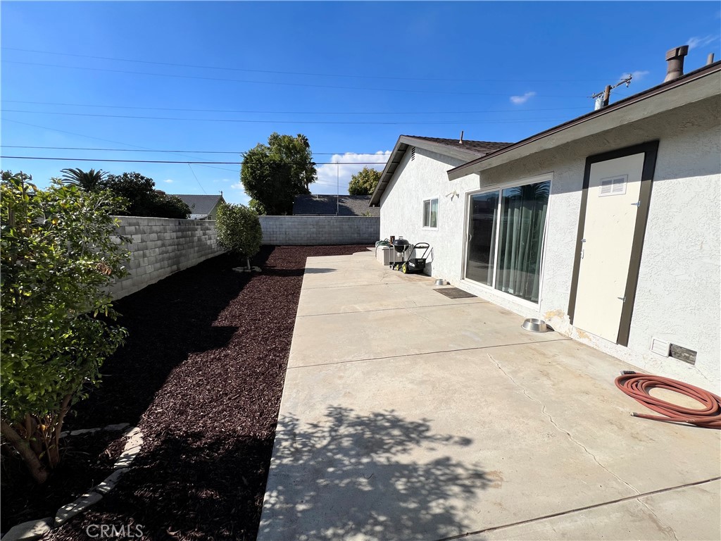866 North Eucalyptus Avenue Rialto, CA 92376 - Photo 19 of 20