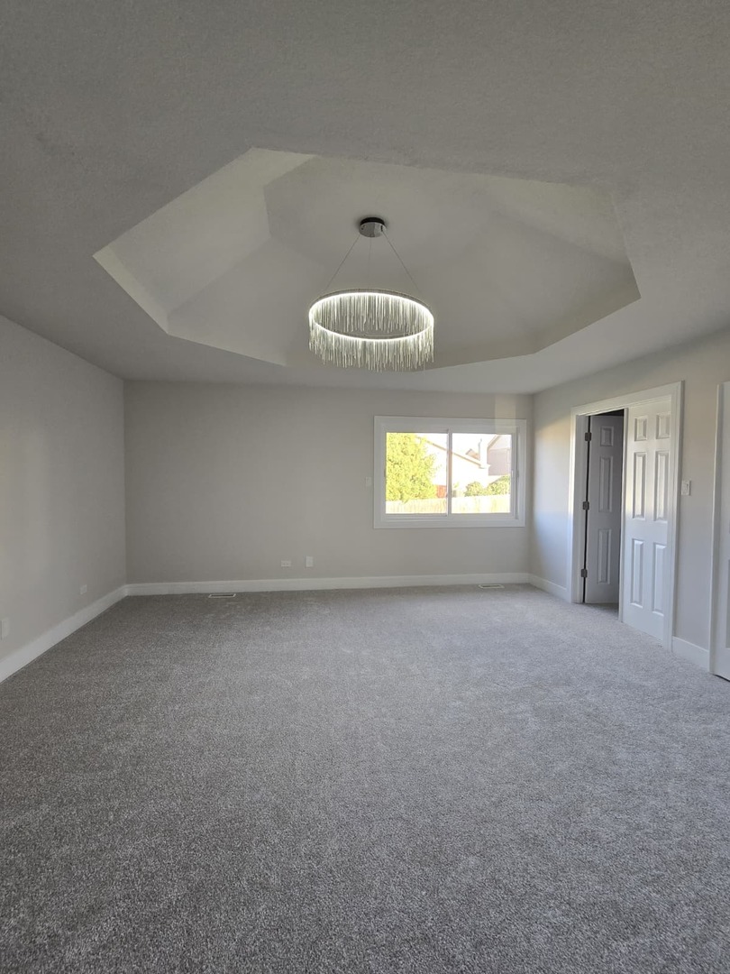 19013 Amlin Lane Country Club Hills, IL 60478 - Photo 13 of 20 a view of empty room and window