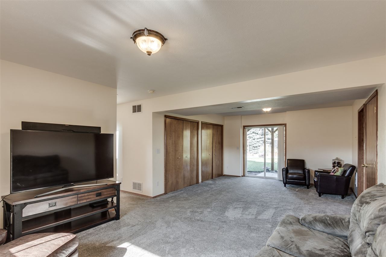 18020 North Addison Court Colbert, WA 99005 - Photo 14 of 23