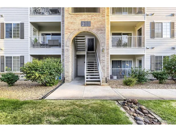 $300,000 | 15700 East Jamison Drive, Unit 206, Englewood, CO 80112