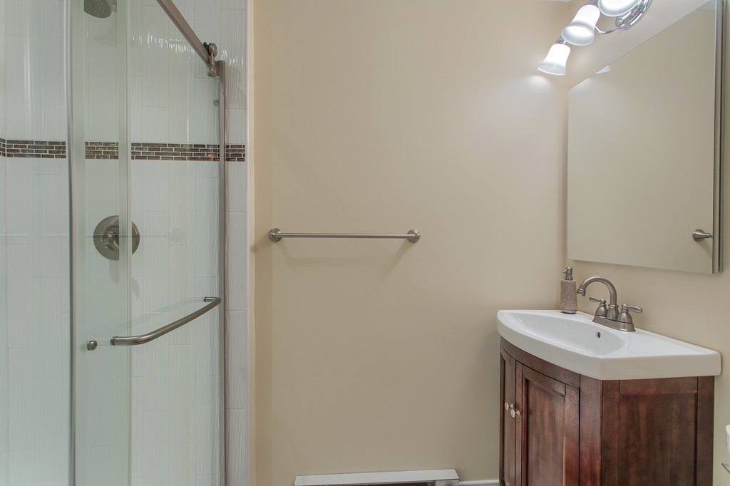 4 Samuel Road Chelmsford, MA 01824 - Photo 19 of 30