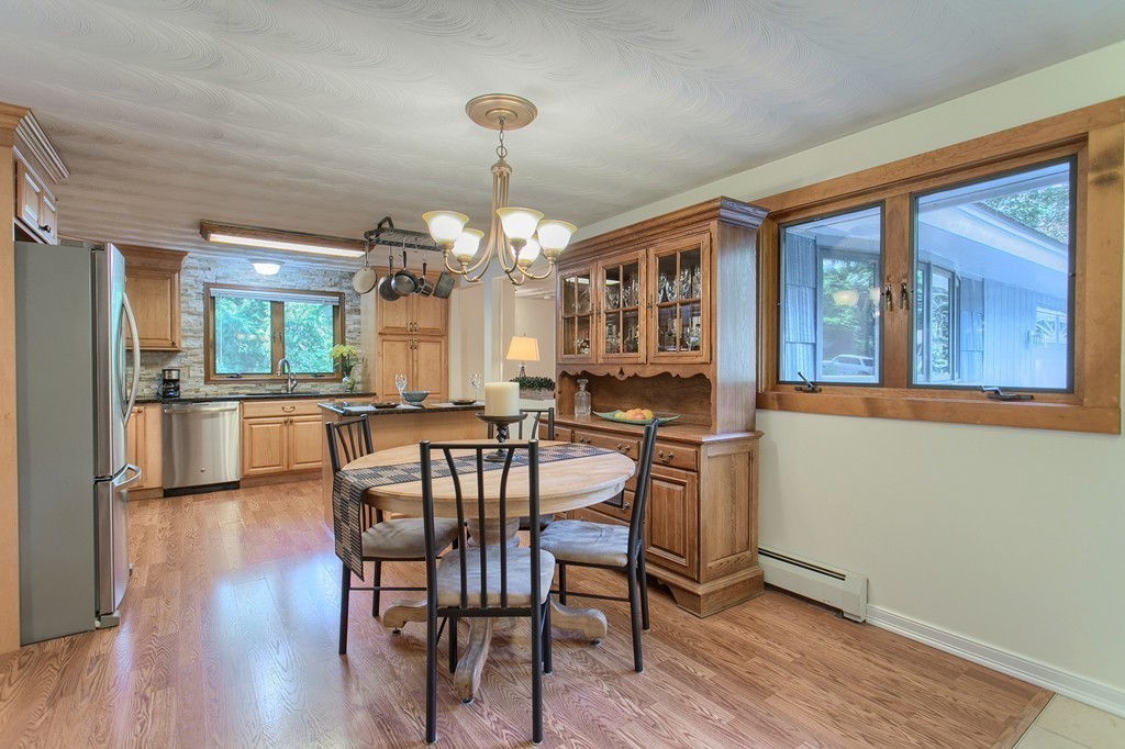 4 Samuel Road Chelmsford, MA 01824 - Photo 7 of 30