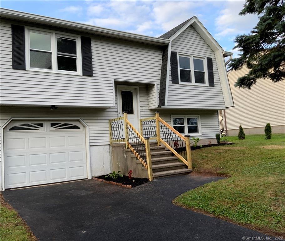 106 Meetinghouse Ridge Meriden, CT 06450 - Photo 1 of 1 Gallery Image 1