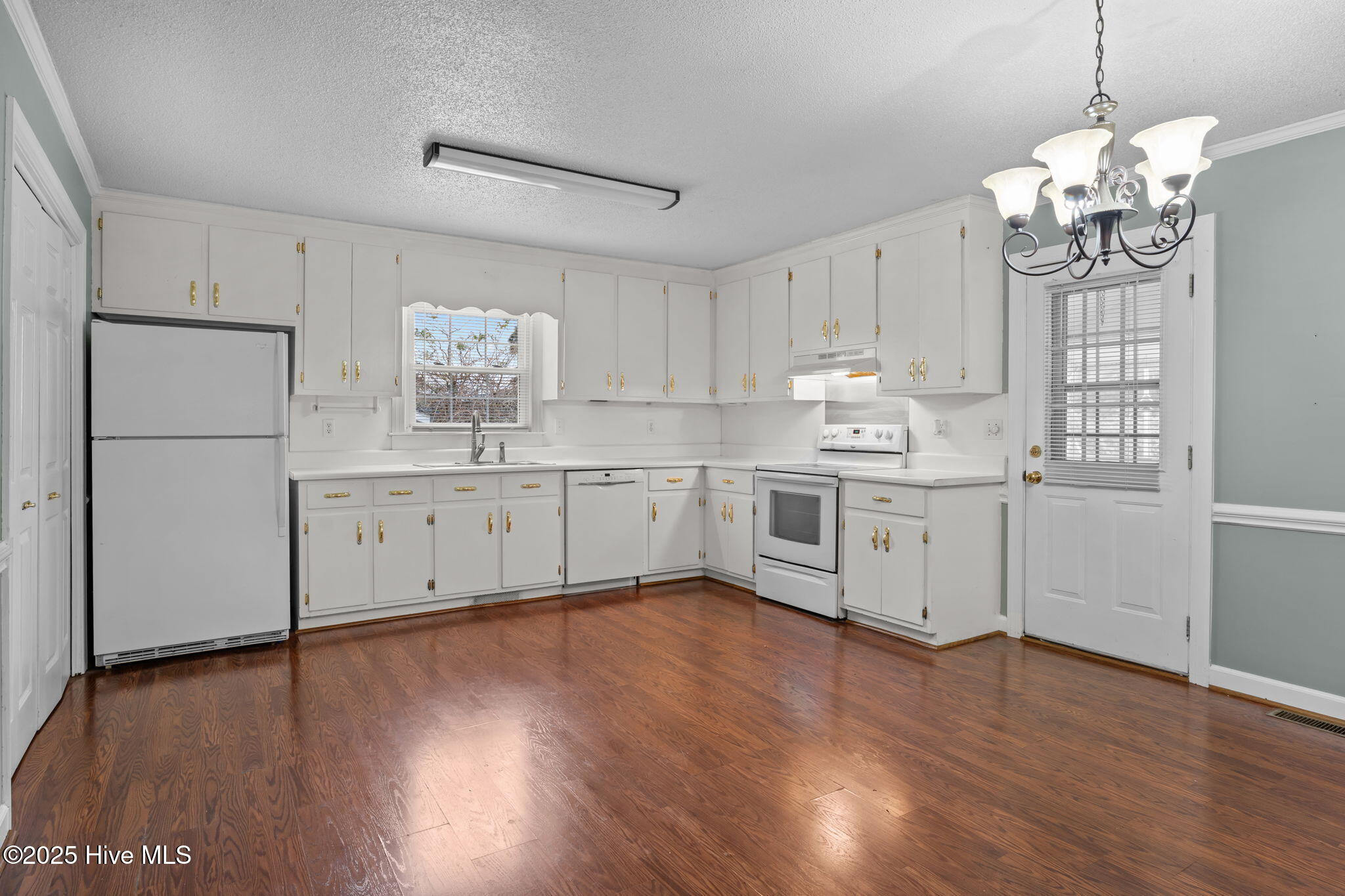 4424 Kenroy Road Wilson, NC 27893 - Photo 8 of 36 18-web-or-mls-DSC08555