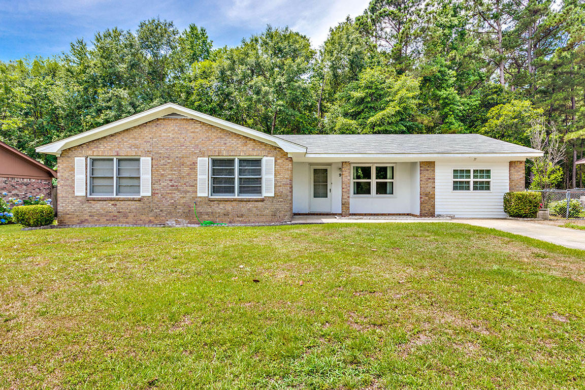 9 Rumson Road Goose Creek, SC 29445 - Photo 1 of 25 1