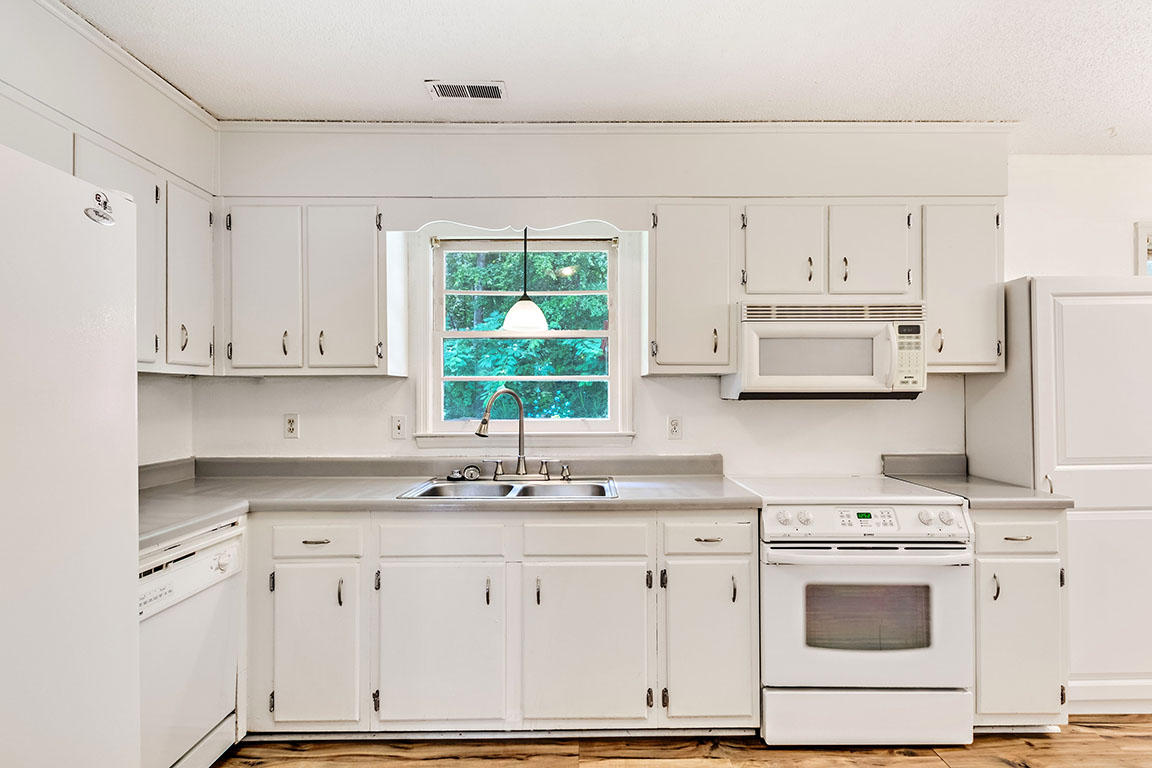 9 Rumson Road Goose Creek, SC 29445 - Photo 7 of 25 7