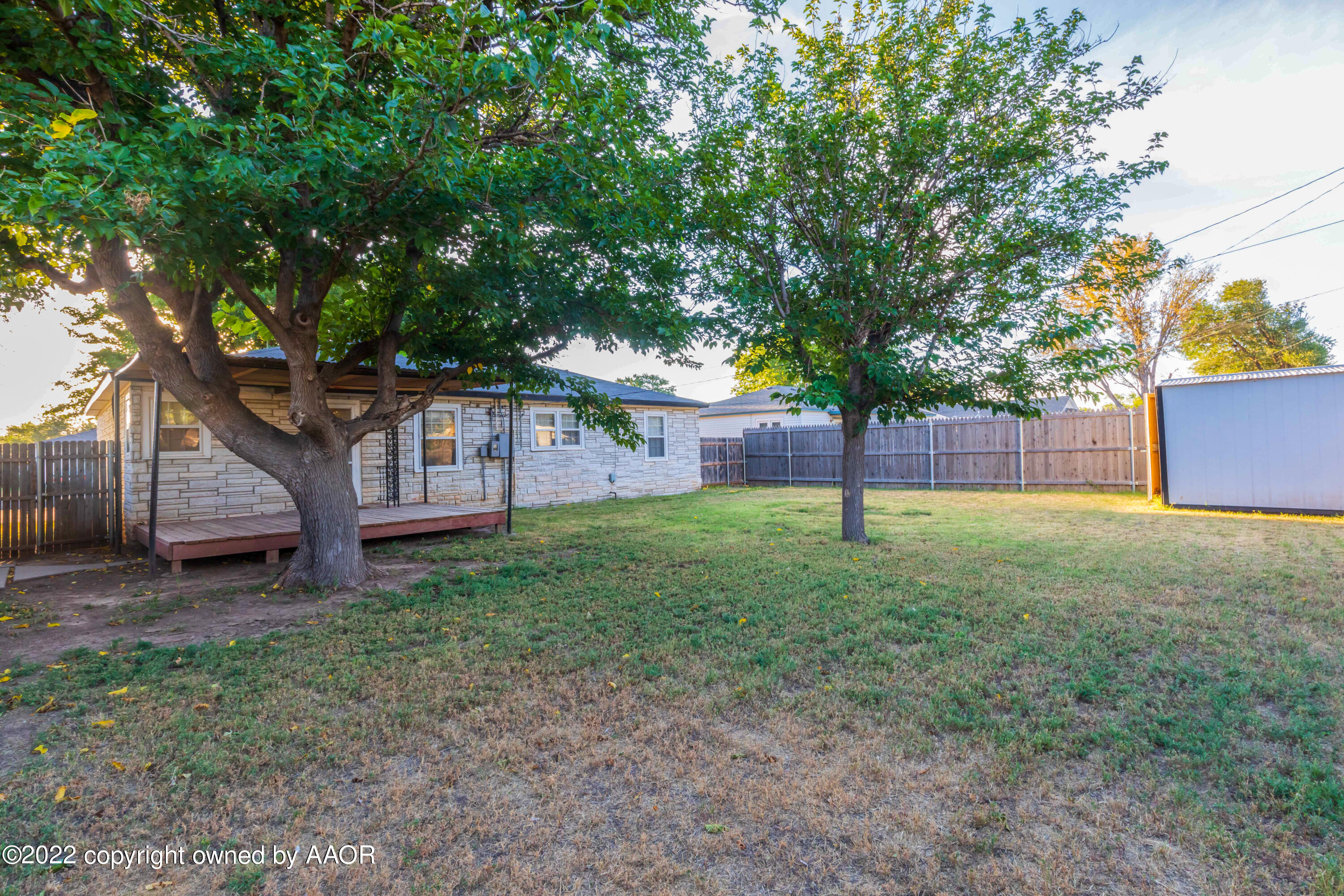4302 Cline Road Amarillo, TX 79110 - Photo 24 of 26 BACKYARD 2