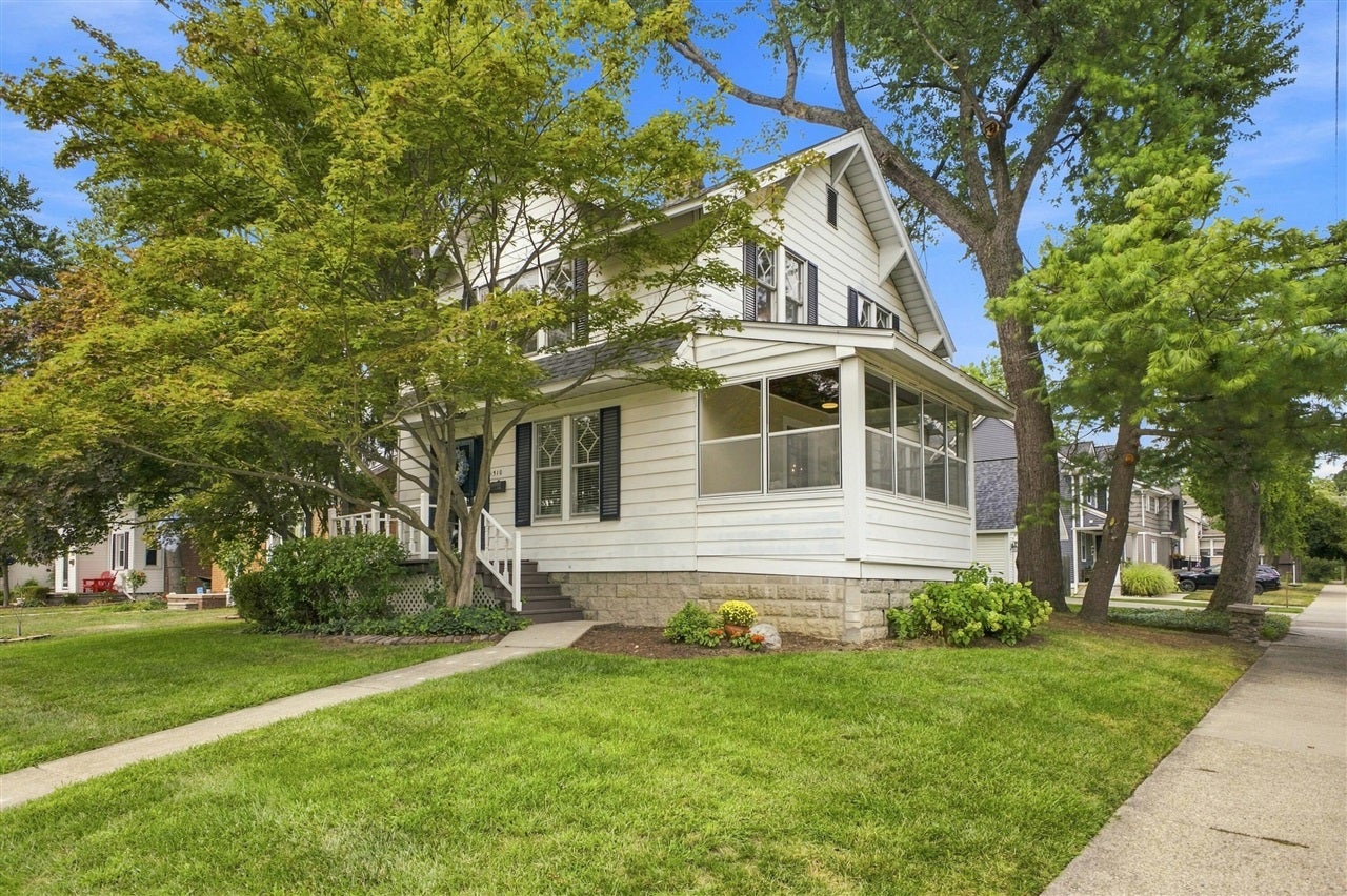 1510 Dorothea Road Berkley, MI 48072 - Photo 2 of 39 Gallery Image 2