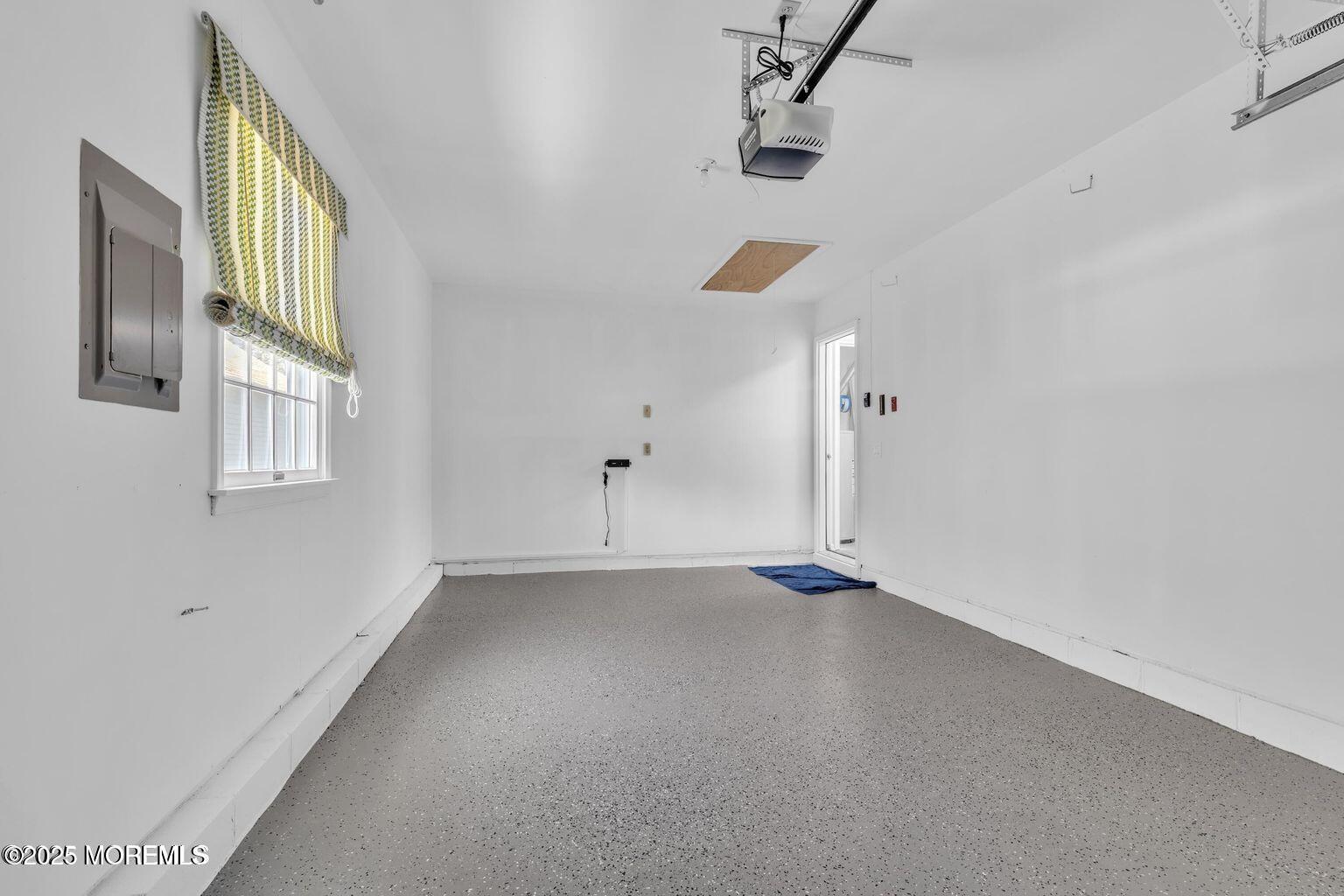 1618 Crimson Road Toms River, NJ 08755 - Photo 17 of 33 20251127171148619558000000-o